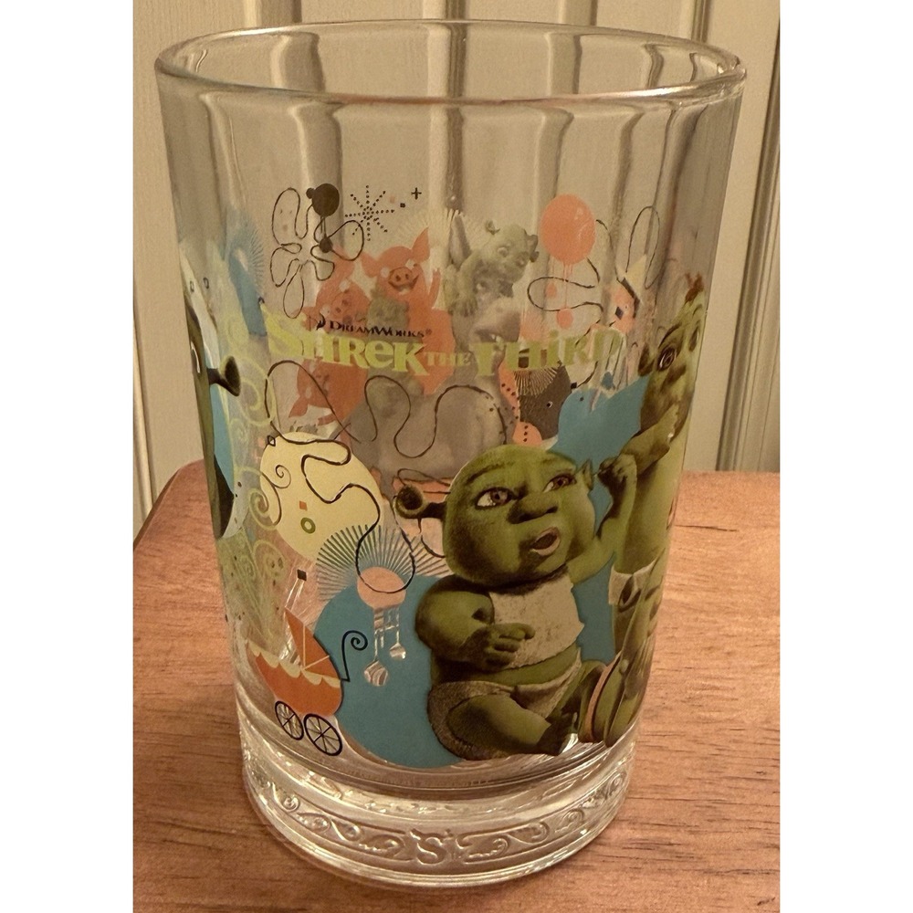 McDonalds Dreamworks 2007 Shrek the Third Glass Collector's Glass EUC‎